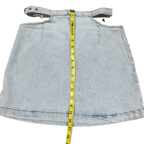 Revolve We Wore What Skirt Women S Denim Cut Out Mini Light Wash 90s Y2K Casual - Picture 5 of 16